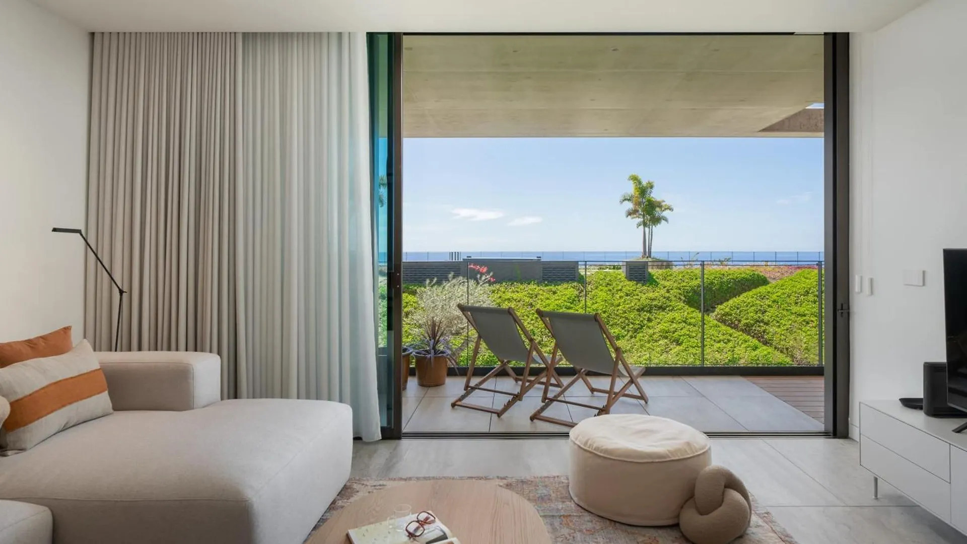 Savoy Monumentalis IV Luxury And Unmatched Views Apartment Funchal  0*, Funchal (Madeira)